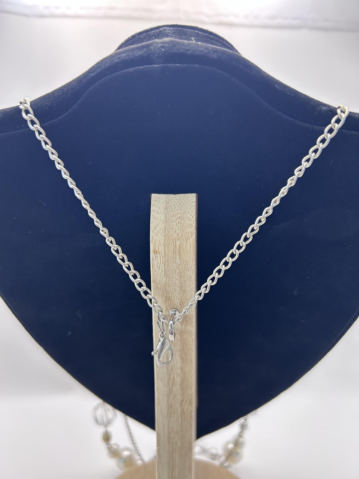 Necklace Silver Tone Layered Imitation Pearl Beaded Statement Lobster Clasp