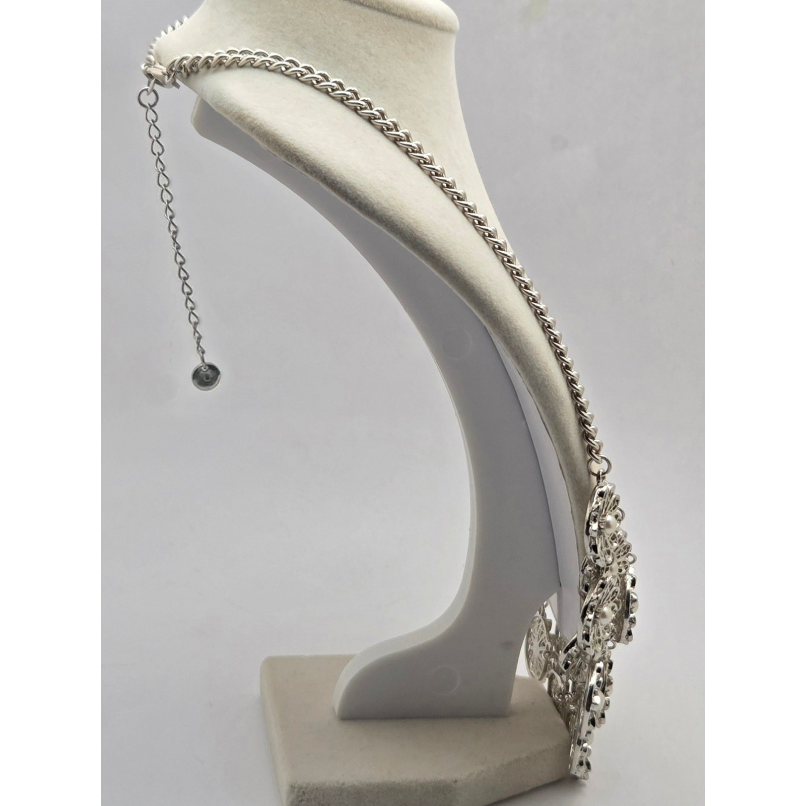 Vintage Inspired Silver Filigree Flower Faux Pearl Bib Statement Necklace 22″