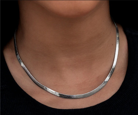 Herringbone Chain in White gold – Multiple sizes available