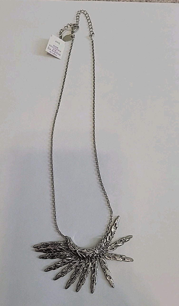 Lia Sophia Necklace FEATHERSTONE . Length 17-20″ BRAND NEW
