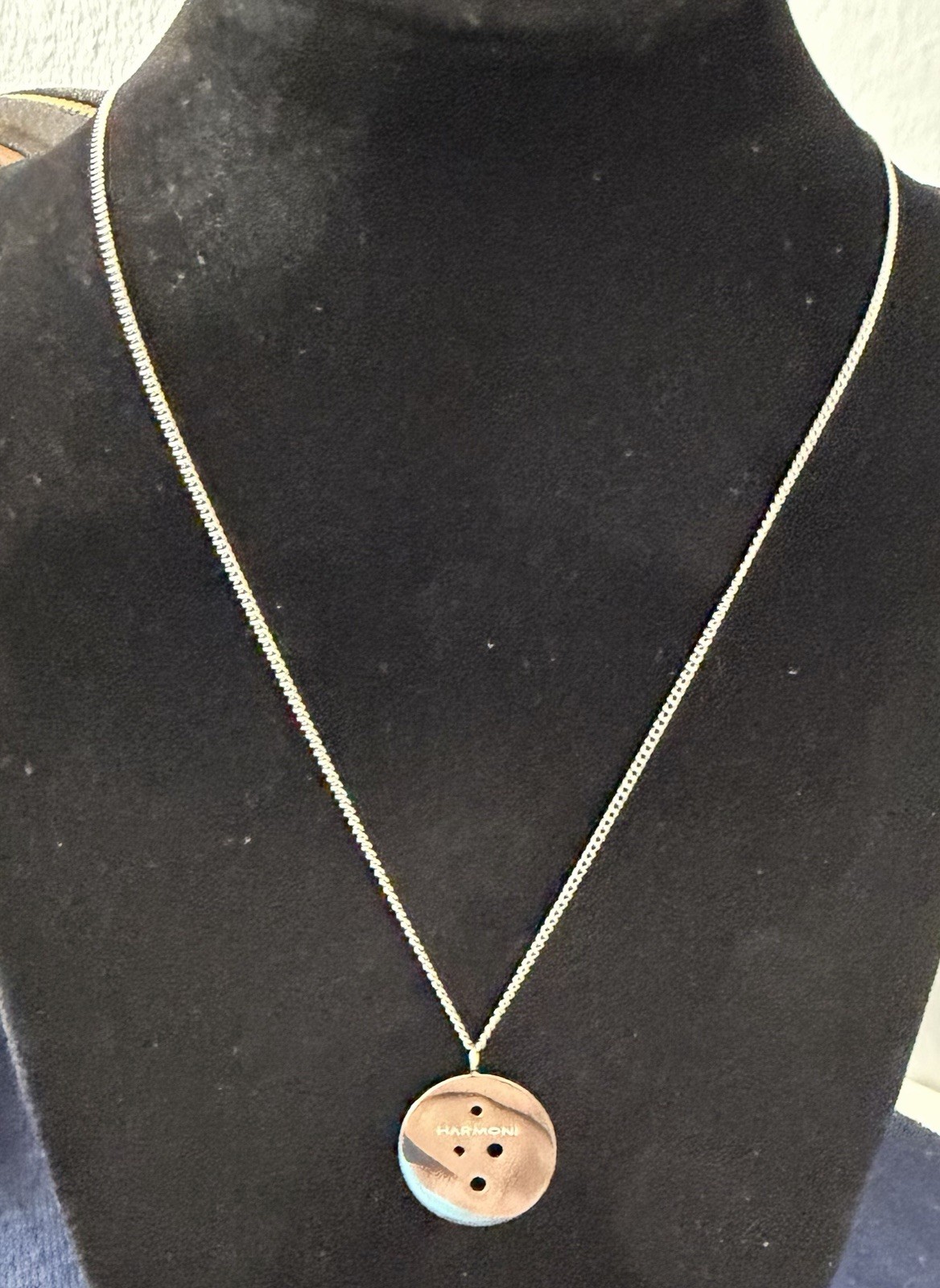 Authentic Harmoni Button Disc Pendant Necklace – Silver Finish