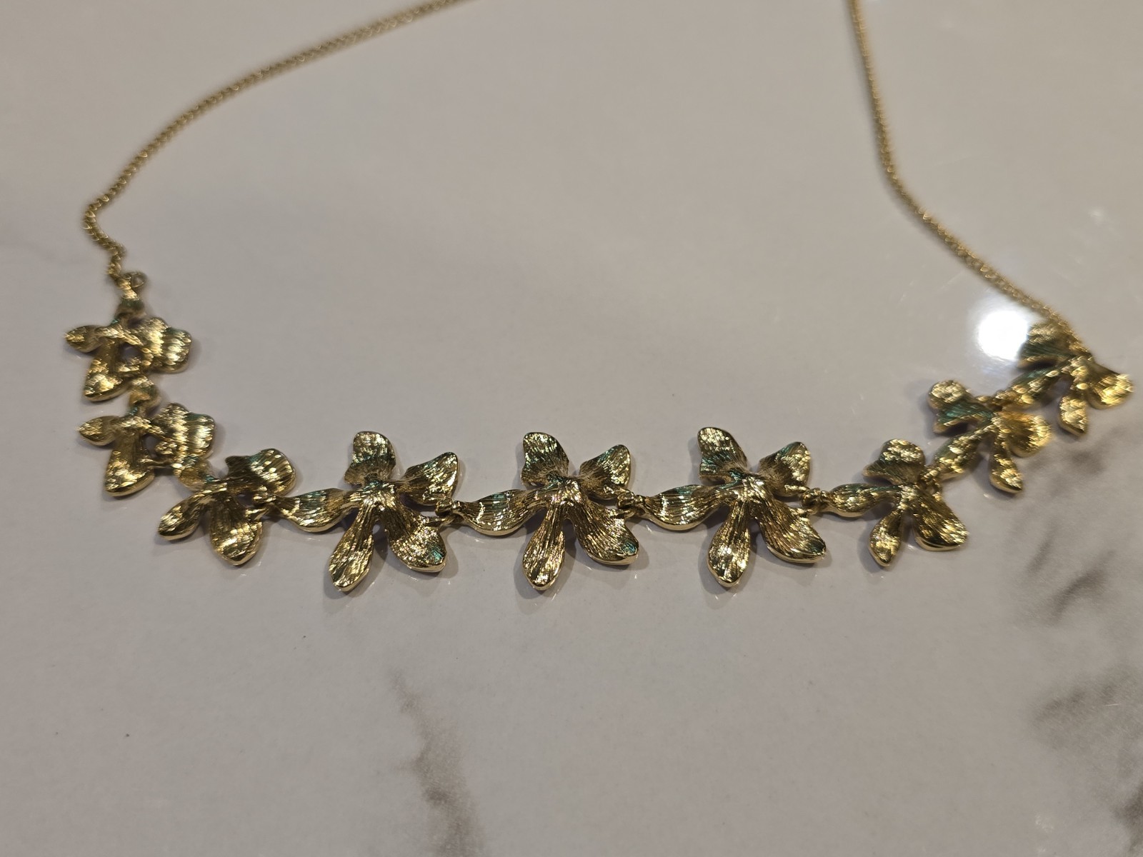 Lavender Enamel Flower Necklace Gold Tone Floral Statement Adjustable Purple