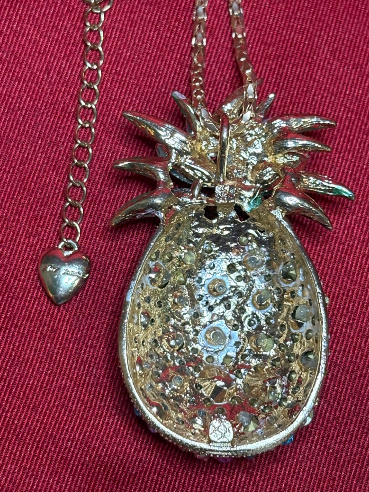 BETSEY JOHNSON Sparkling Large Pineapple Multicolor Crystal Pendant Necklace VGC