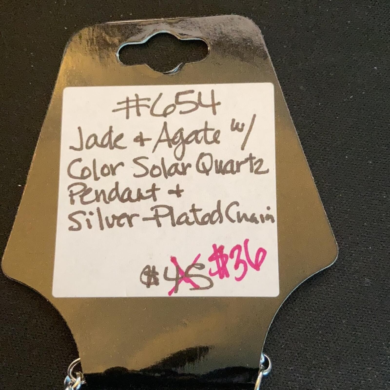 Jade & Agate w/Color Solar Quartz pendant