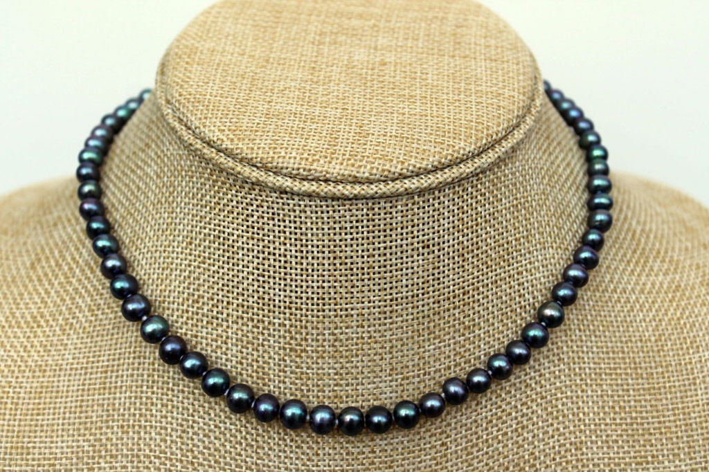 Classic Natural 6-7mm Peacock Black Real Freshwater Cultured Pearl Necklace 18”