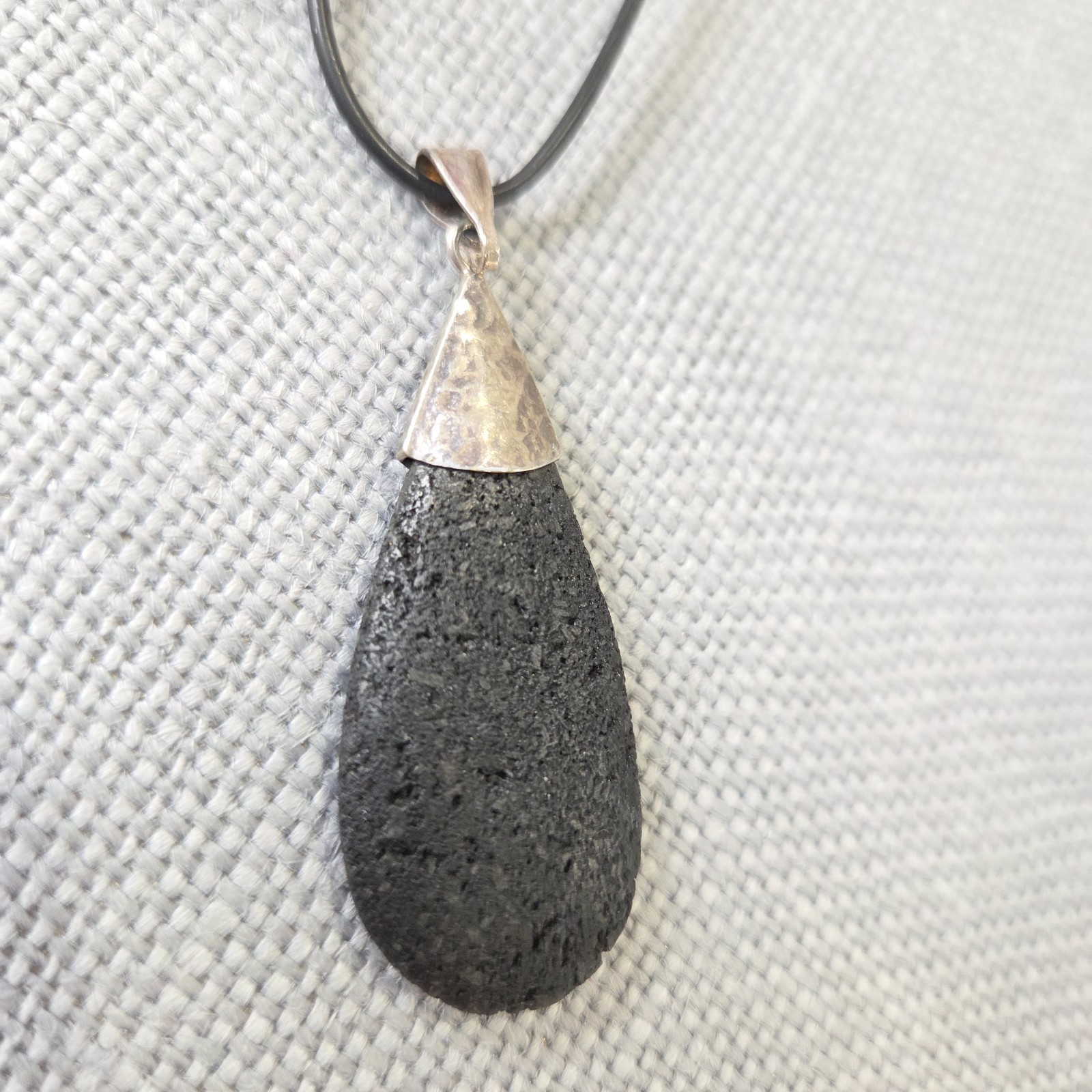 Pendant Teardrop Black Lava Rock Stone 925 Sterling Silver Healing Vintage