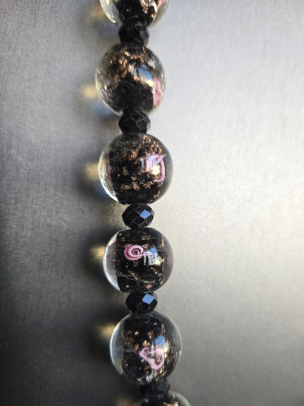 Murano Clear & Black Rosette Glass Bead Necklace 20-22 Inches in Silvertone