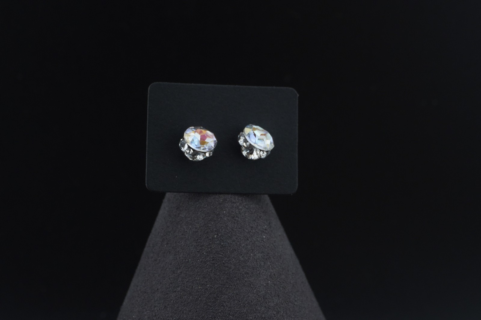 Earrings – CZ (NEW)Back studded 1-2CT in size and 1-1.5CT Size Beautiful Cluster