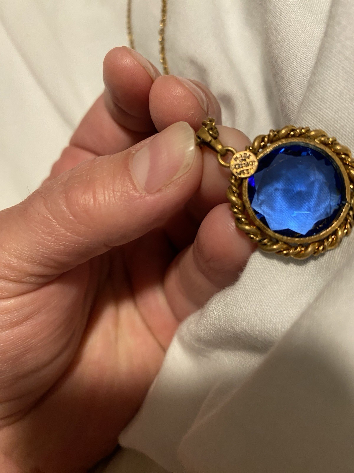 Gold Tone Chain Necklace w/ Round Blue Crystal gem Pendant made in west Germany