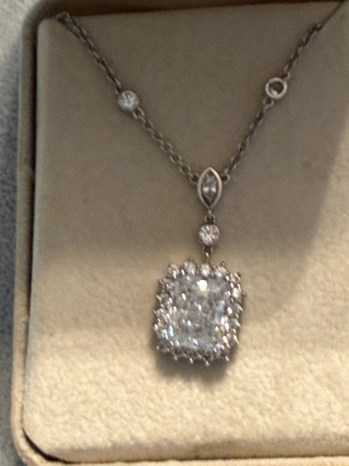 BRAND NEW Sterling Silver Platinum-Bonded 1.55CTW Cushion-Cut Halo Necklace JB1