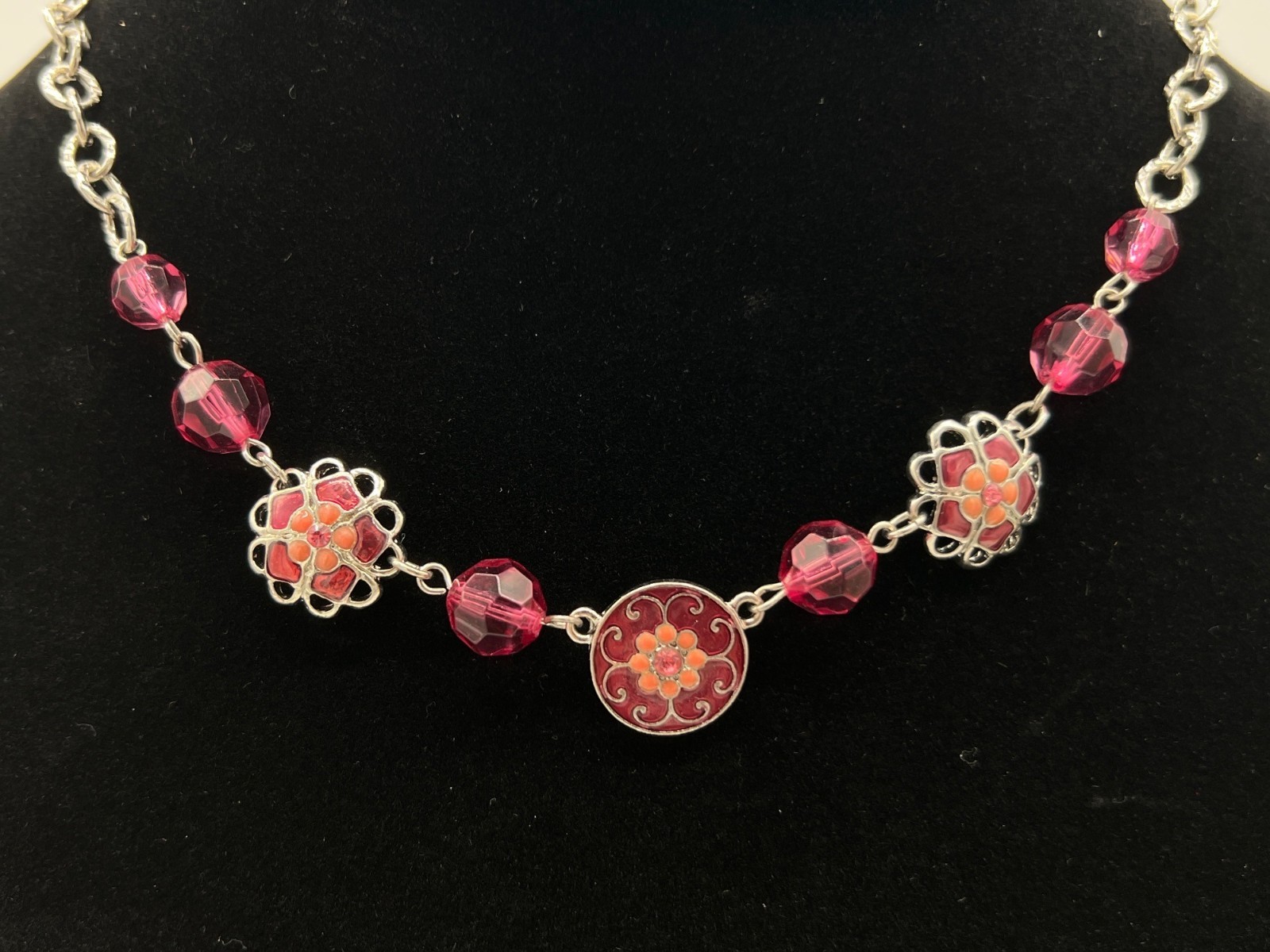 Elegant Pink Floral Mosaic Beaded Silver Chain Necklace