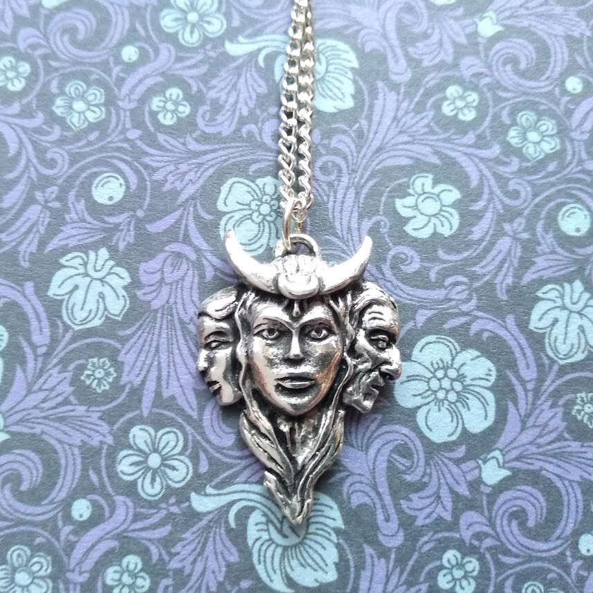 Triple Goddess Love Harmony Pendant Necklace Silver Plated Sigils of the Craft