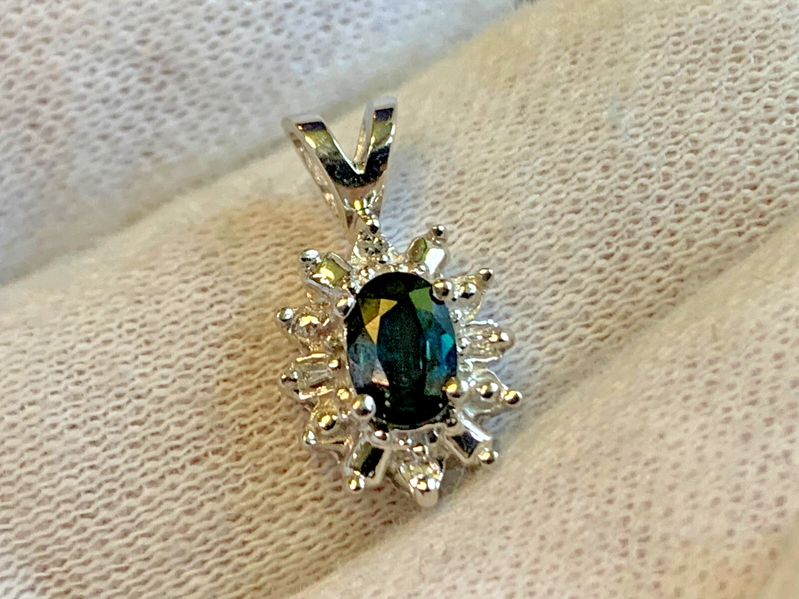 10K White Gold Pendant 1.44g Fine Jewelry Sapphire Color Stone