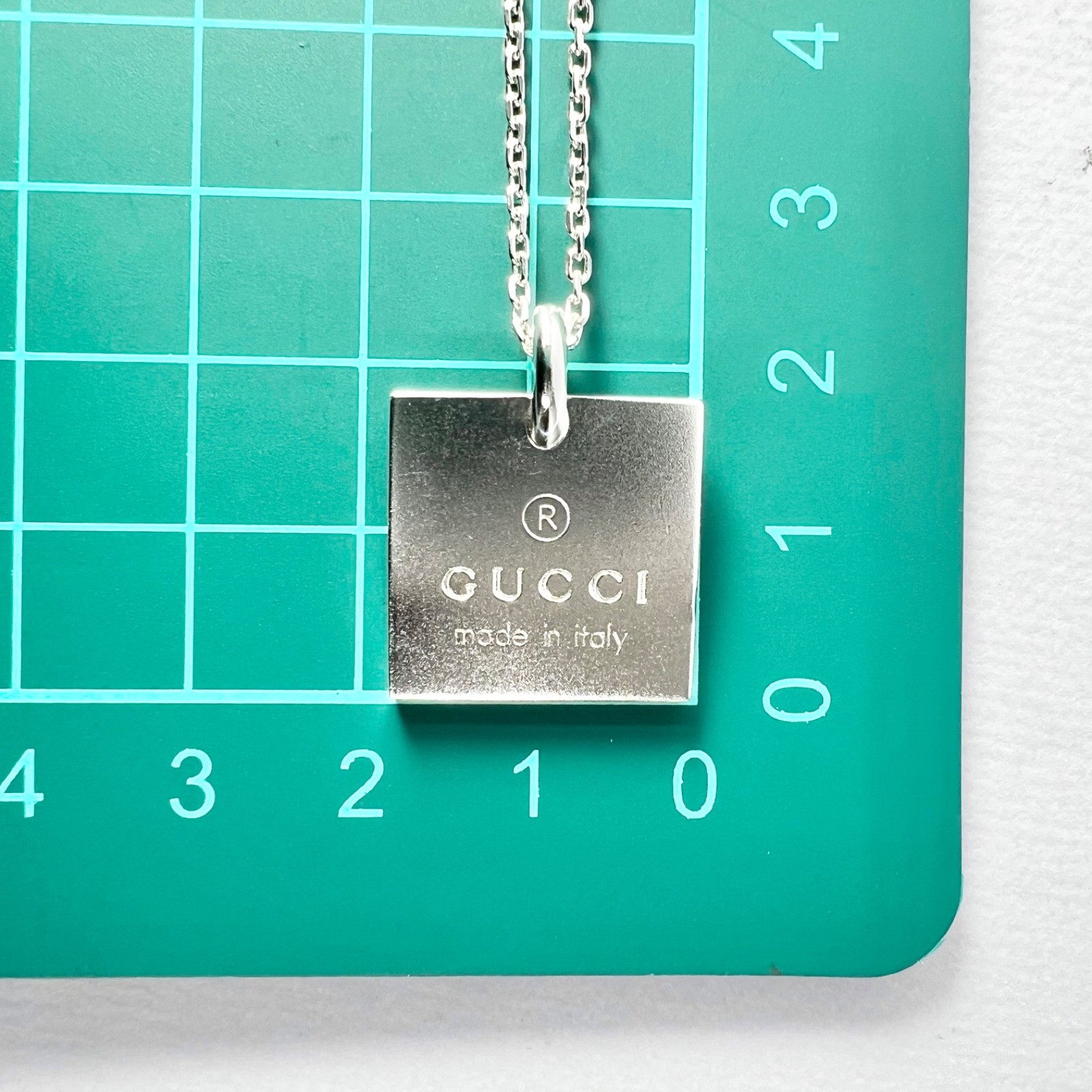 Gucci Square Plate Necklace Sterling Silver HBK775