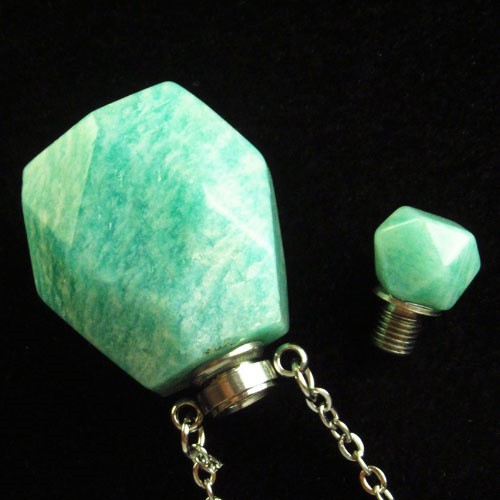 34x22x17mm Hemimorphite Charm Essential Oil Diffuser Bottle Pendant C1875