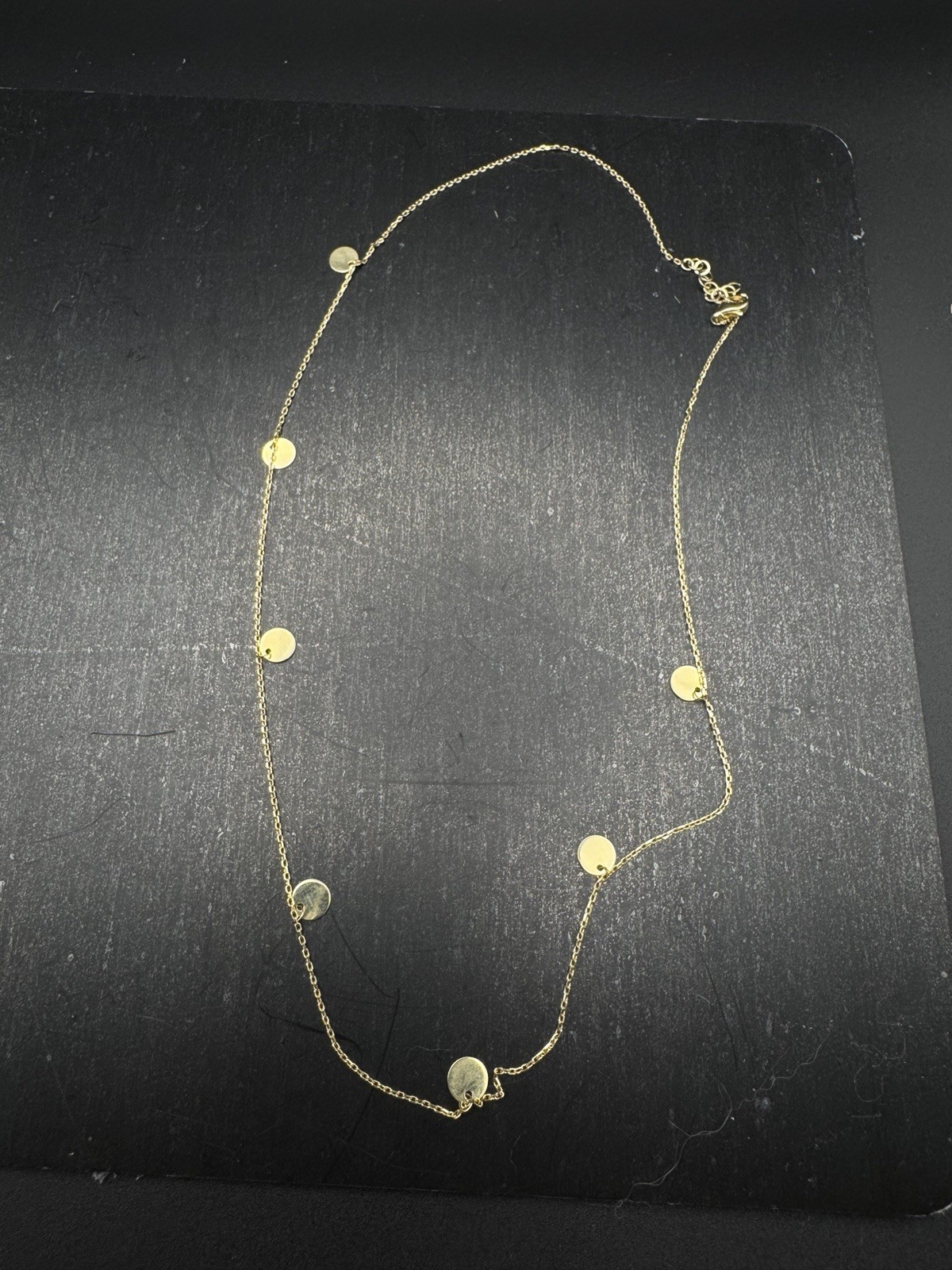 14k Gold Dainty Circle Necklace – 18 inch – 2.57g