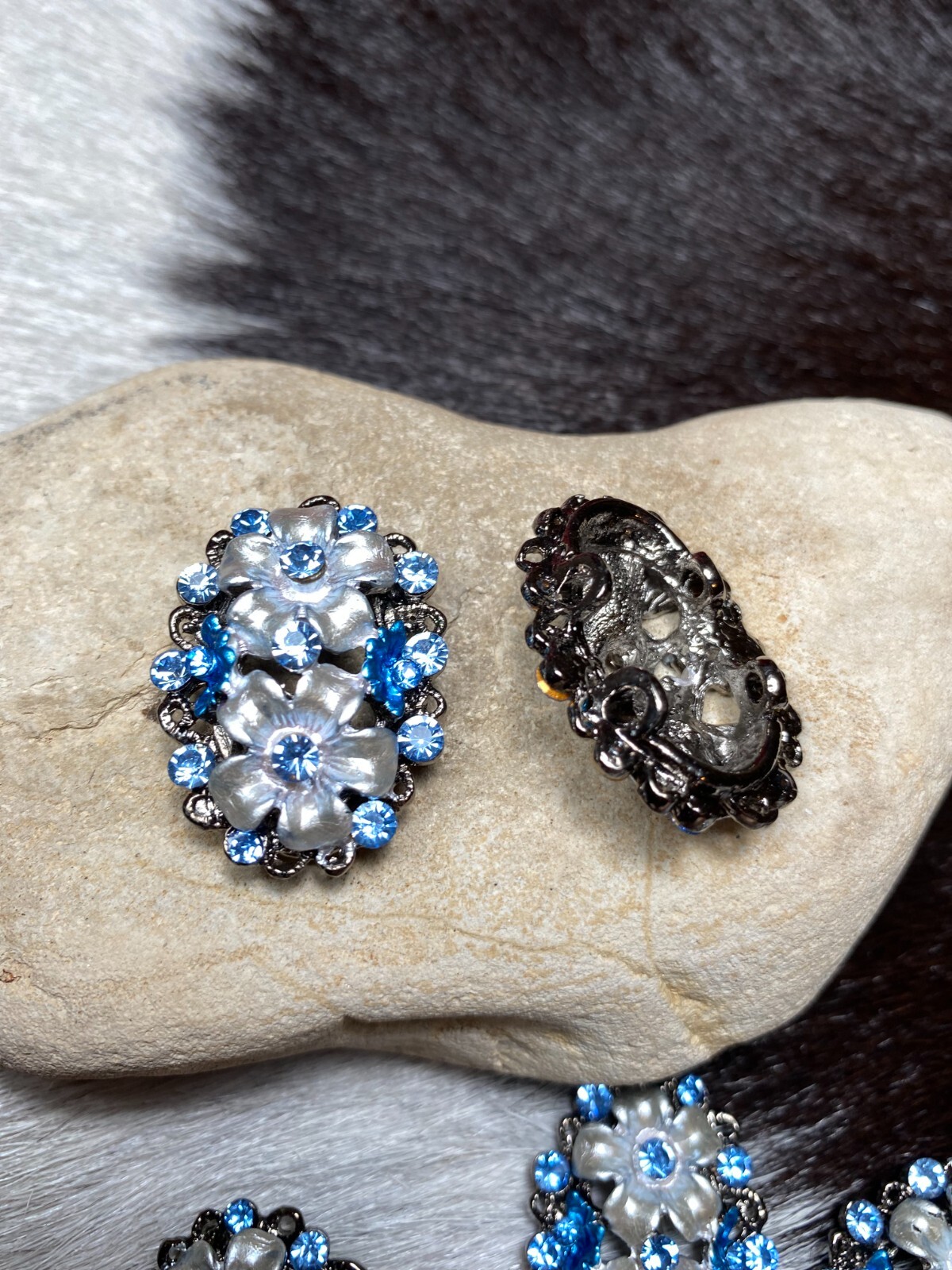 2 hole slider beads for Jewelry Making Blue Flowers set 6 1.25″