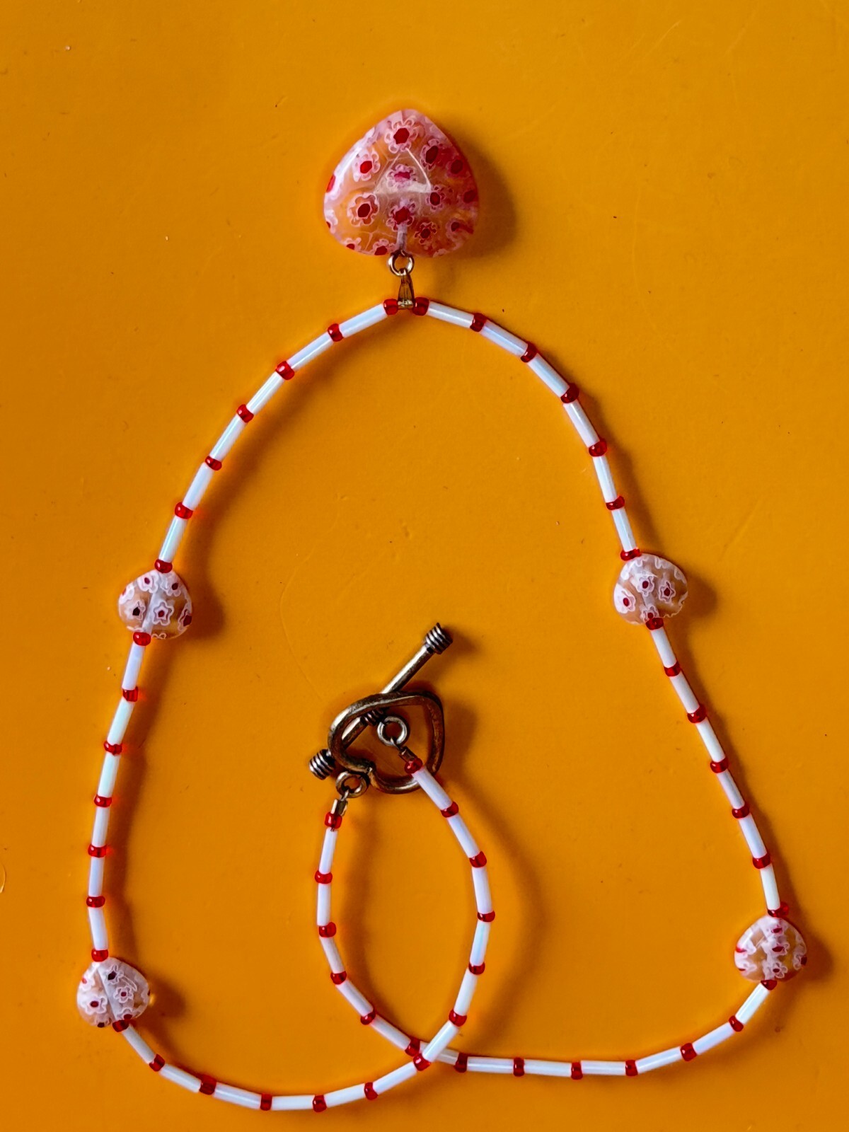 Valentine Heart Glass Beaded Red White Artisan Lots of Hearts Necklace 17″