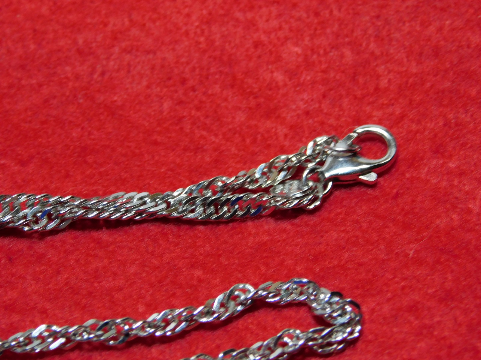 Very Nice 15″ Chain Style Necklace Stamped “Bronze Milor, Italy” in VG Cond.