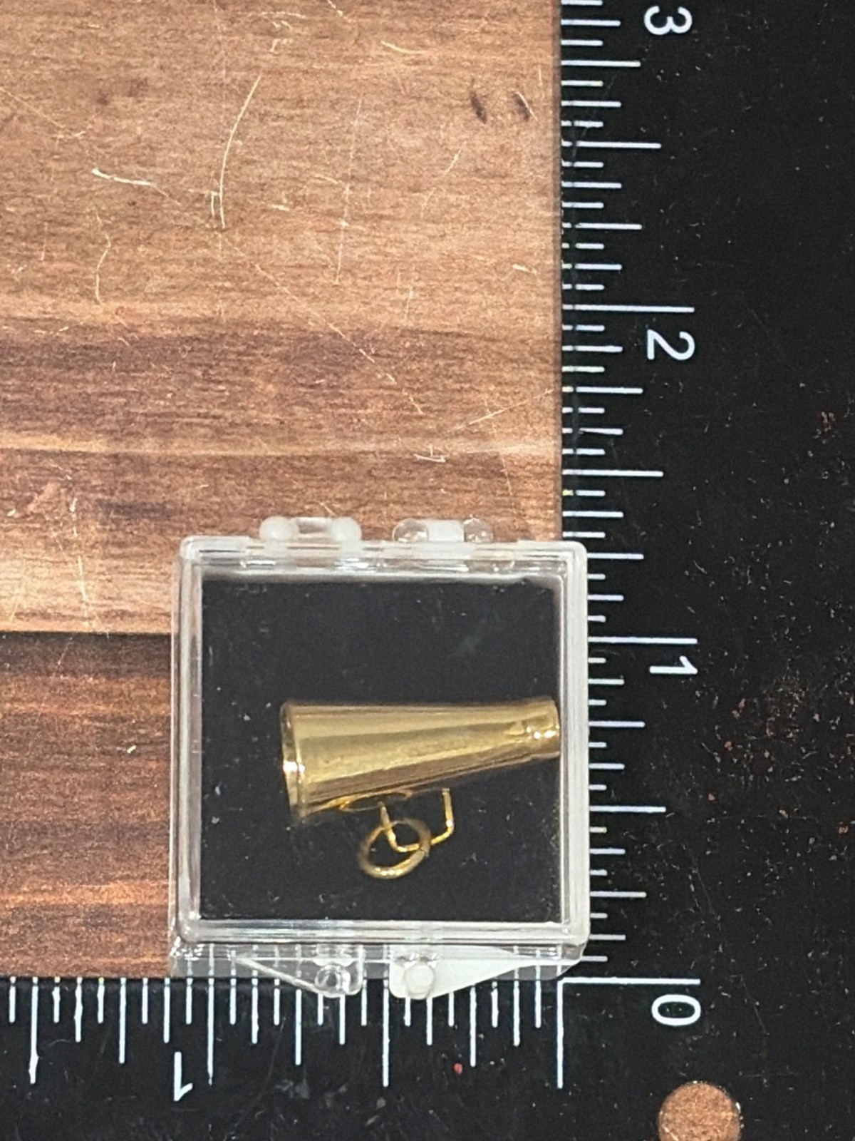 TS Lot of 9 GOLD TONE Cheerleading Megaphone Pendant Charms Award Favors NOS