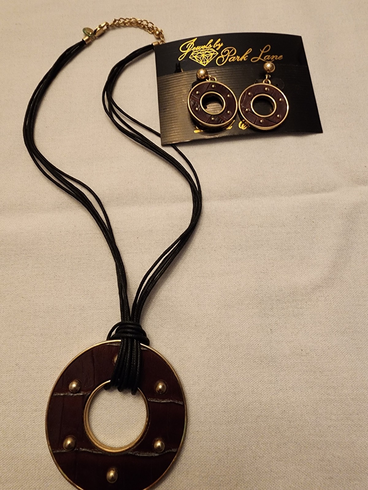 Park Lane Brown Faux Leather Medallion Circle Pendant Boho Necklace And Earings