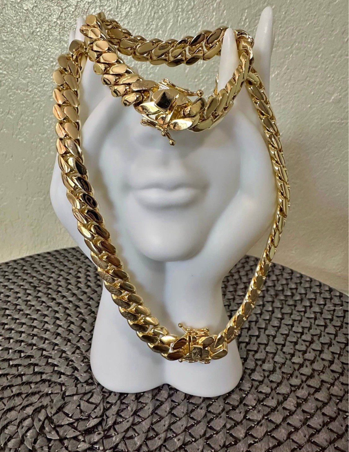 Miami Premium Water Resistant Cuban Link Gold Plated Chain 20mm – 24inch