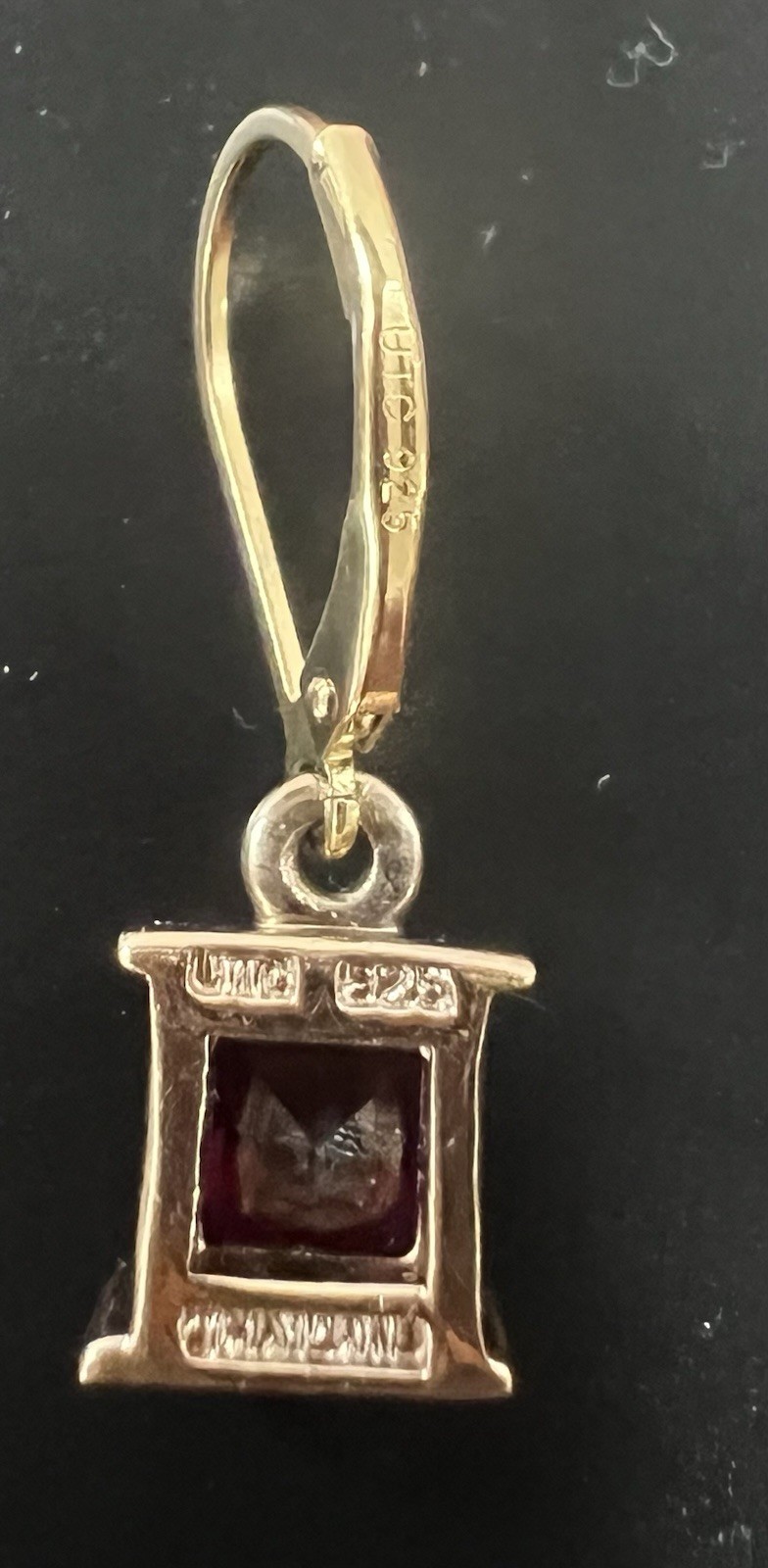 925 Sterling Gold Plated Dangling Earrings Ruby On Them. Pendent No Stamp.