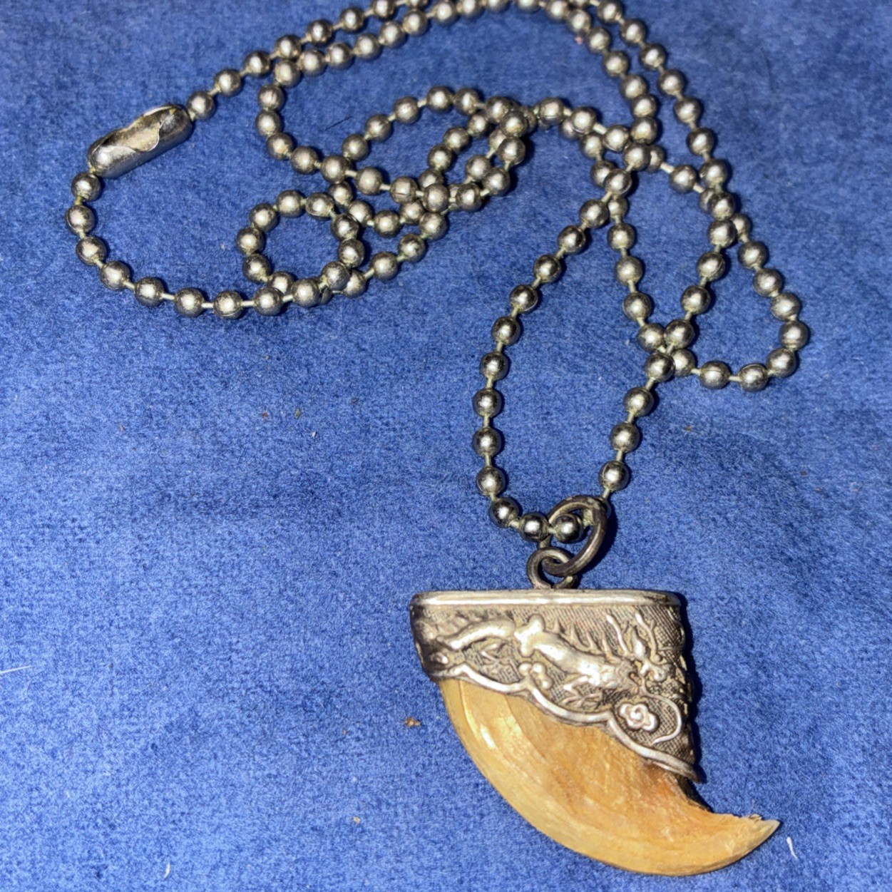 Dragon Claw Necklace Sterling Silver (950) Ornate Dragon Design On Band