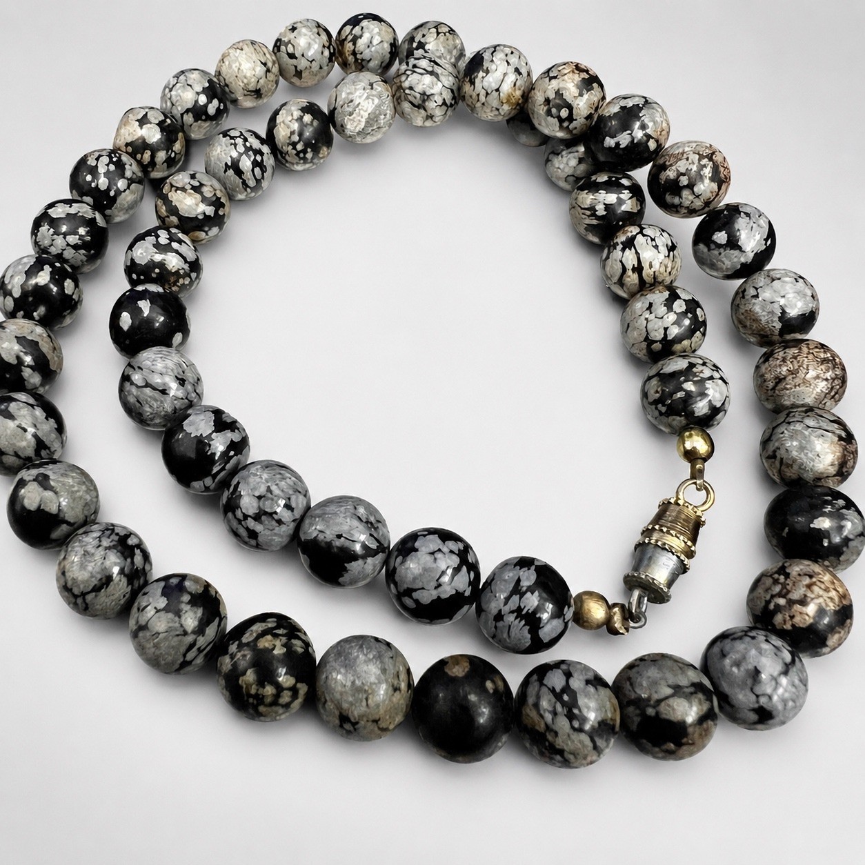 Snowflake Obsidian Beaded Necklace Black Grey Natural Stone 16 Inch Gold Clasp