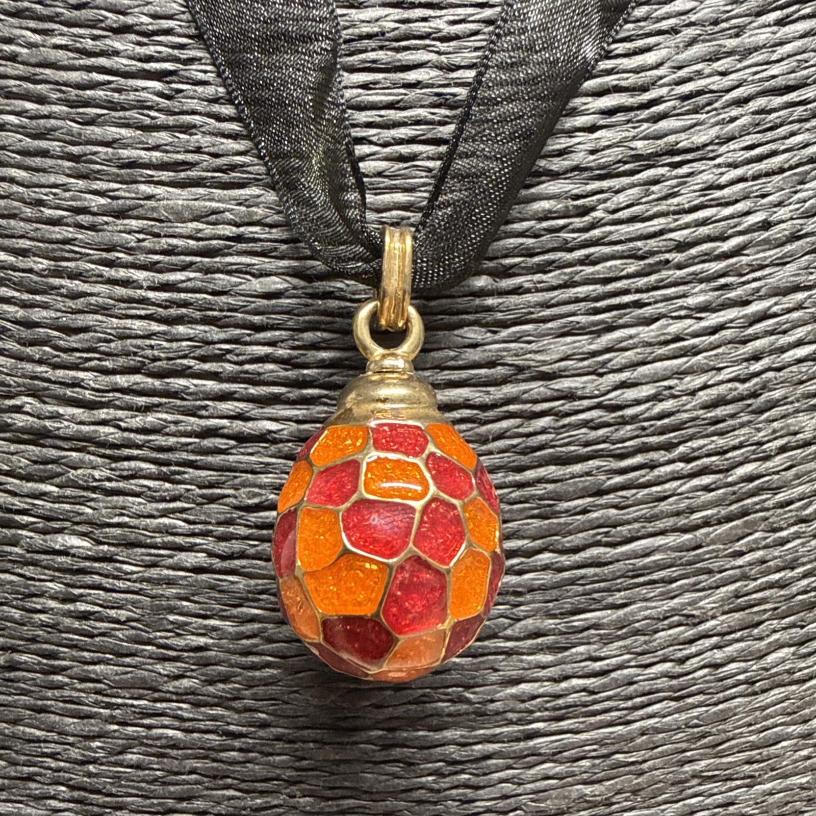 RETRO Enamel Egg Pendant Necklace 46cm/18″ Ribbon Black Orange Red Pretty Kitsch