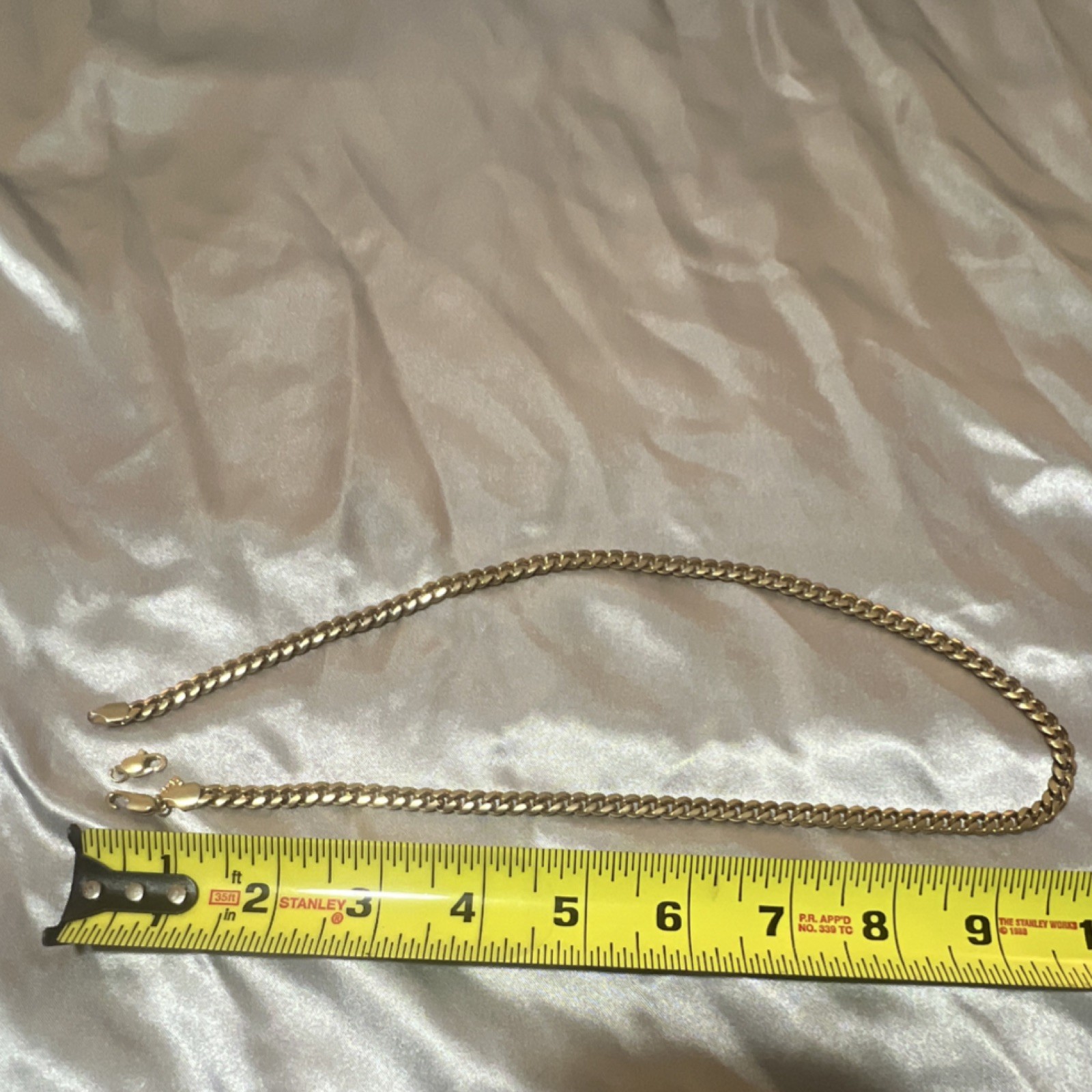 18K Gold Plated Curb Link Chain Necklace 18 in Lobster Clasp