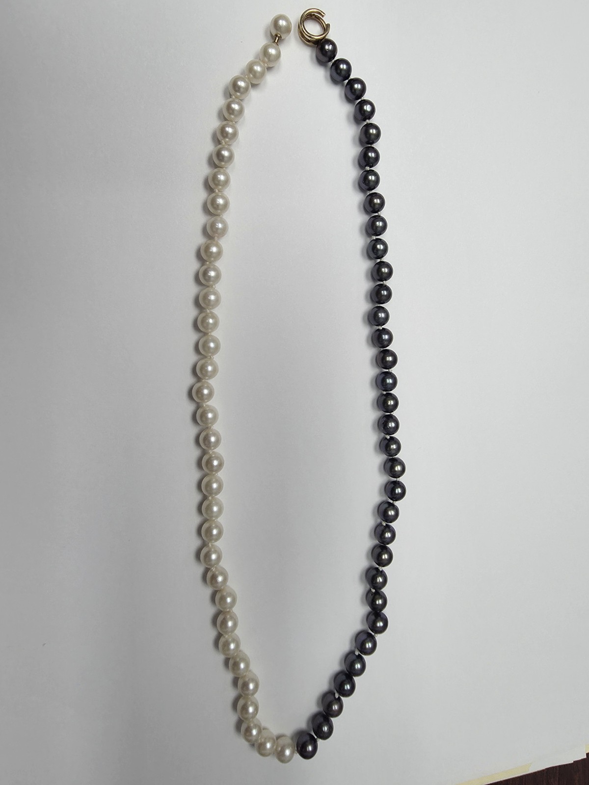 Black & White Round Pearl Beaded Strand Necklace, Yellow Gold Spring Ring 14K