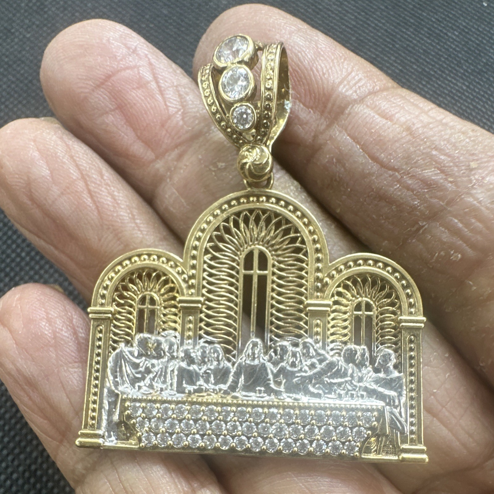 10k solid Yellow Gold Religious Pendant Round White CZ Bezel, prong setting