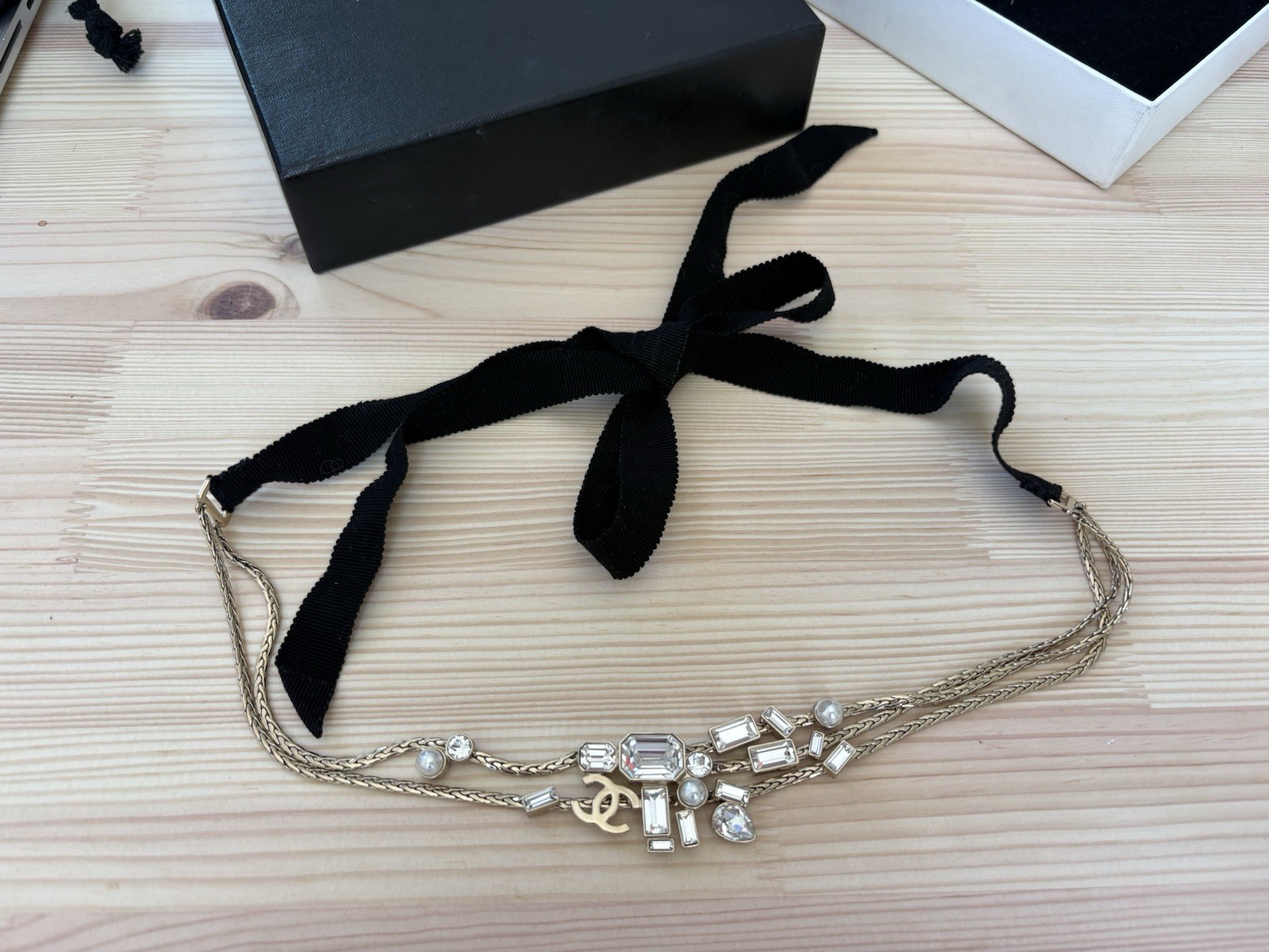 CHANEL CC Logo Choker Necklace Crystal Faux Pearls Black Ribbon Tie Gold Plated