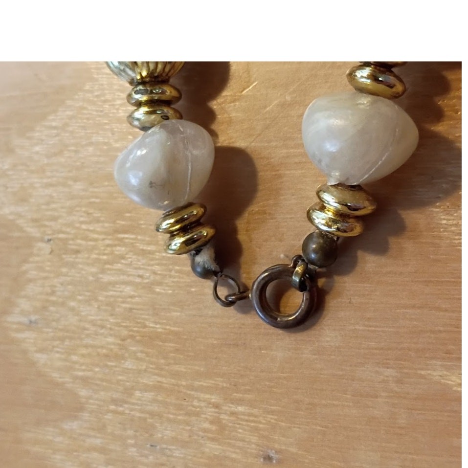 Vintage Beaded Necklace Retro Style Earth Tone Colors Gold-Tone Spacers