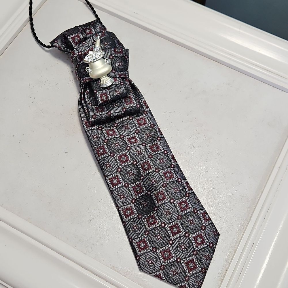 Jos A Bank Silk Gray & Red Patterned Statement Tie Necklace With Silver Tone Pin