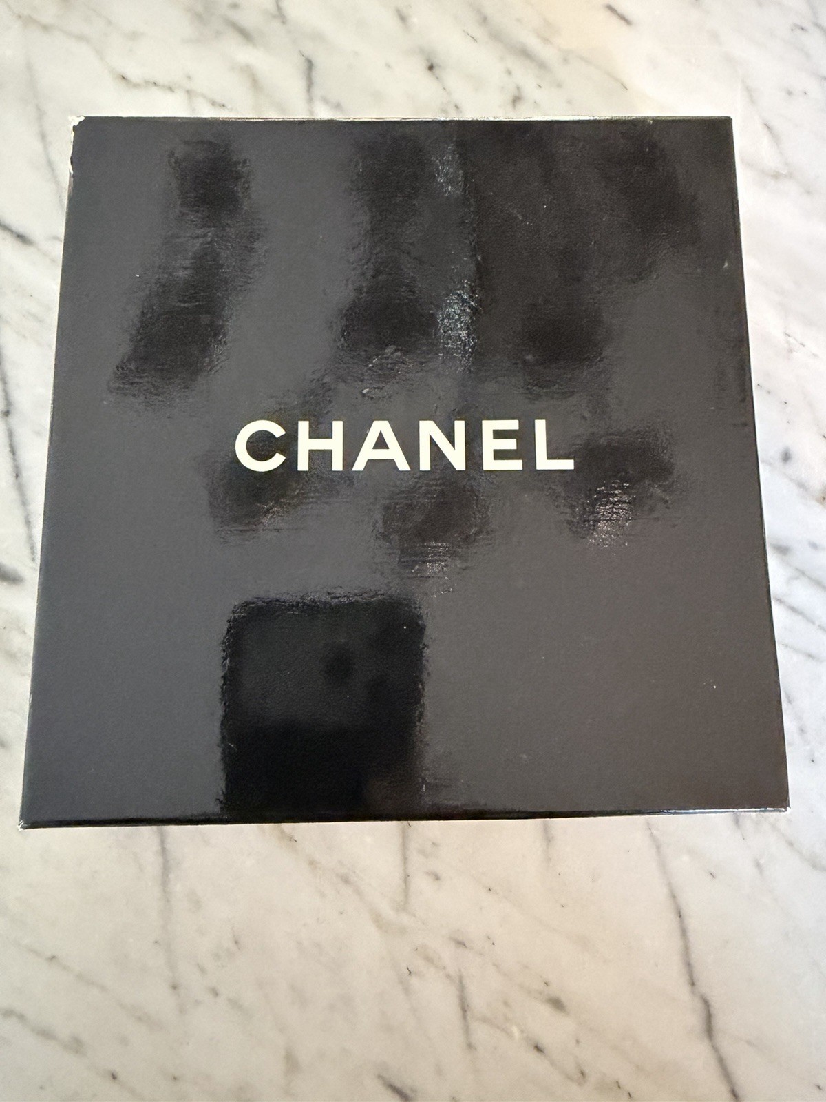 CHANEL Vintage Charm Necklace