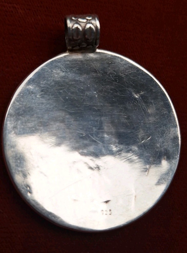 Large 1 3/4″ Round Silver Pendant – Necklace – 26 Inch Long 2mm Snake Chain –