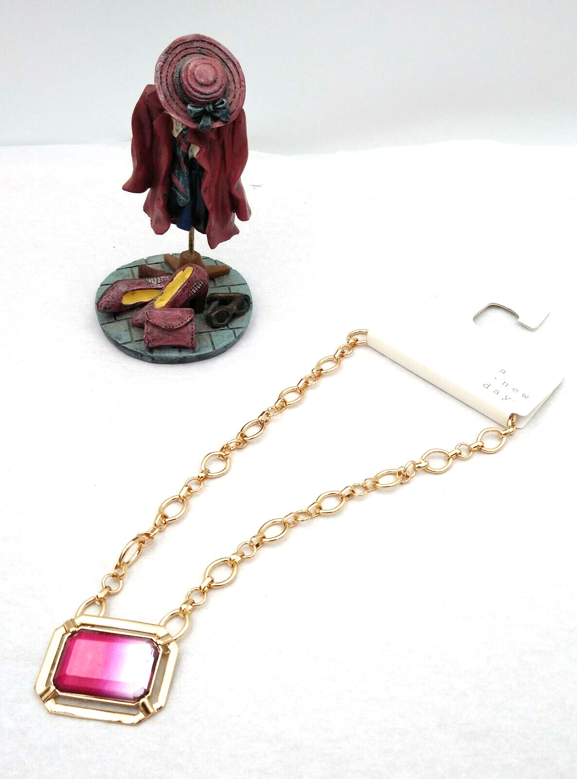 A New Day~~16″ Gold Tone Necklace~~Large Rose Crystal Pendant Beauty~~NWT