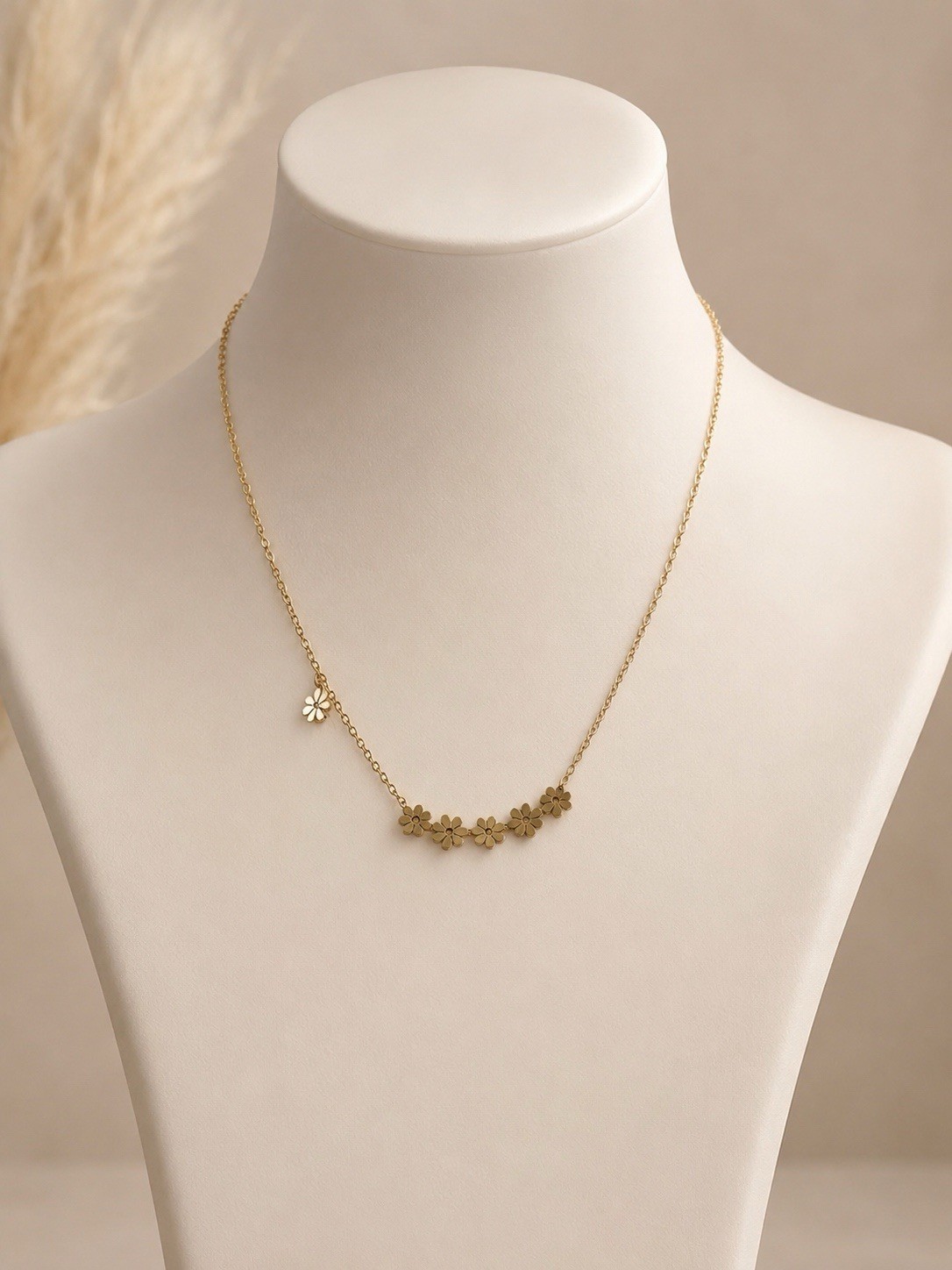Gold Tone Yellow Gold Plated Cable Chain Necklace w/ Floral Charm Pendant