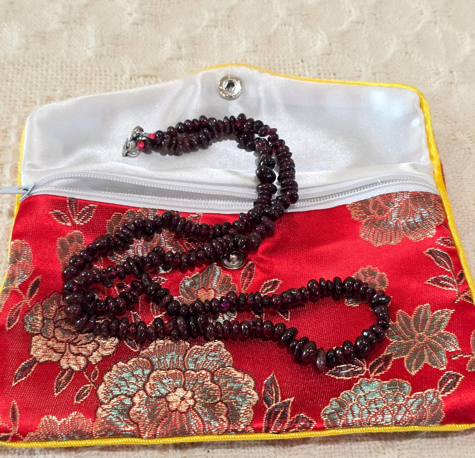 Vintage Natural Red Garnet Nugget Bead Beaded Necklace Original Silk Satin Bag