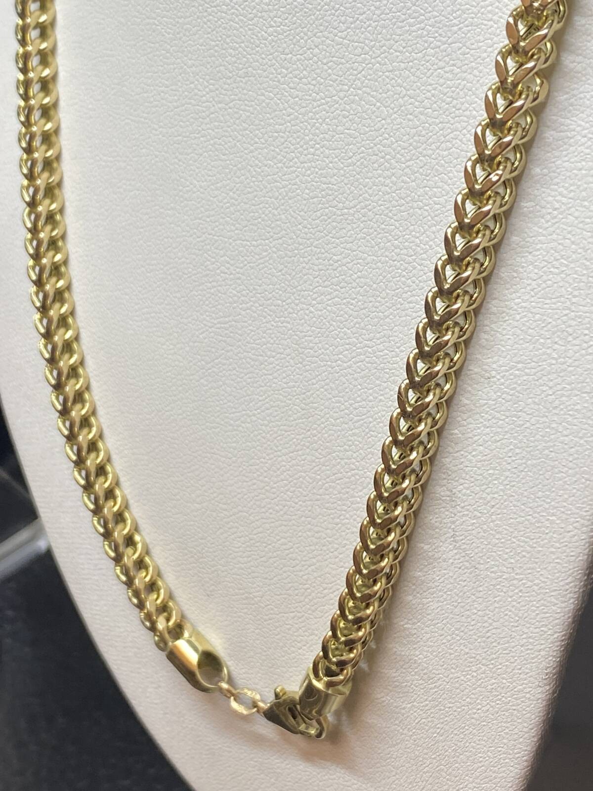 10K Franco Box Style Yellow Gold Necklace -L-27″, W-4.5mm-B6-4D