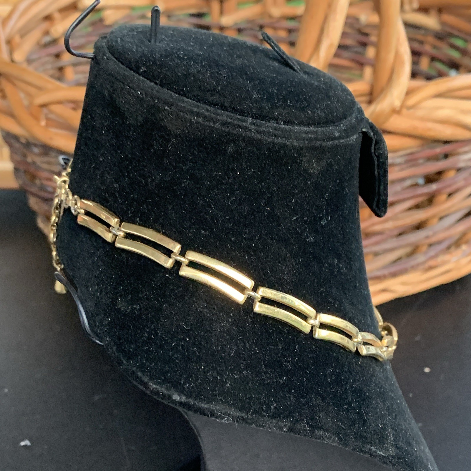 Gold Tone Metal Bar Link Chain Necklace Chain Style No Stone