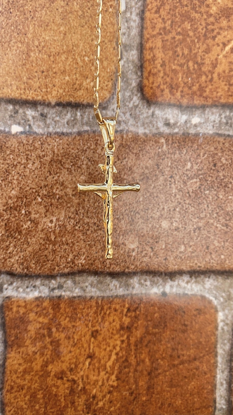 Cross Pendant Necklace 14K Gold Filled Valetino Chain Unisex Youth Womens