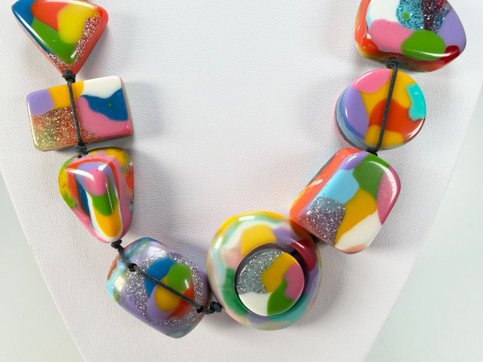 Jackie Brazil “Indiana” Kandinsky Multi-Bead Medium Resin 70cm Necklace (N0033)