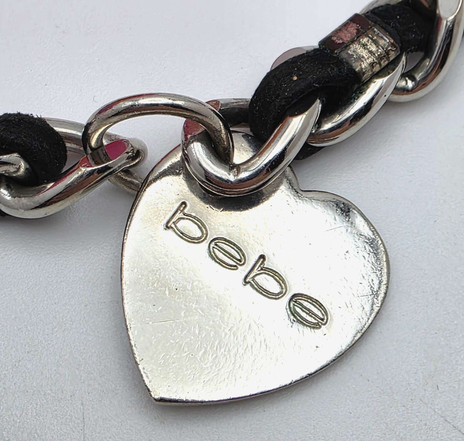 BEBE Silver Tone Heart Choker Necklace Leather Woven Curb Chain Logo 15 in