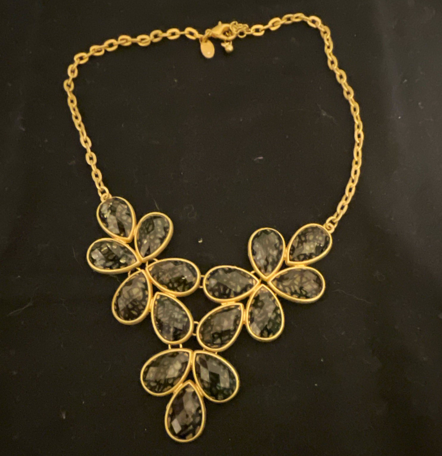 Charming Charlie Gold Tone Oval Link Chain Necklace Blk Teardrop Flower Pendant