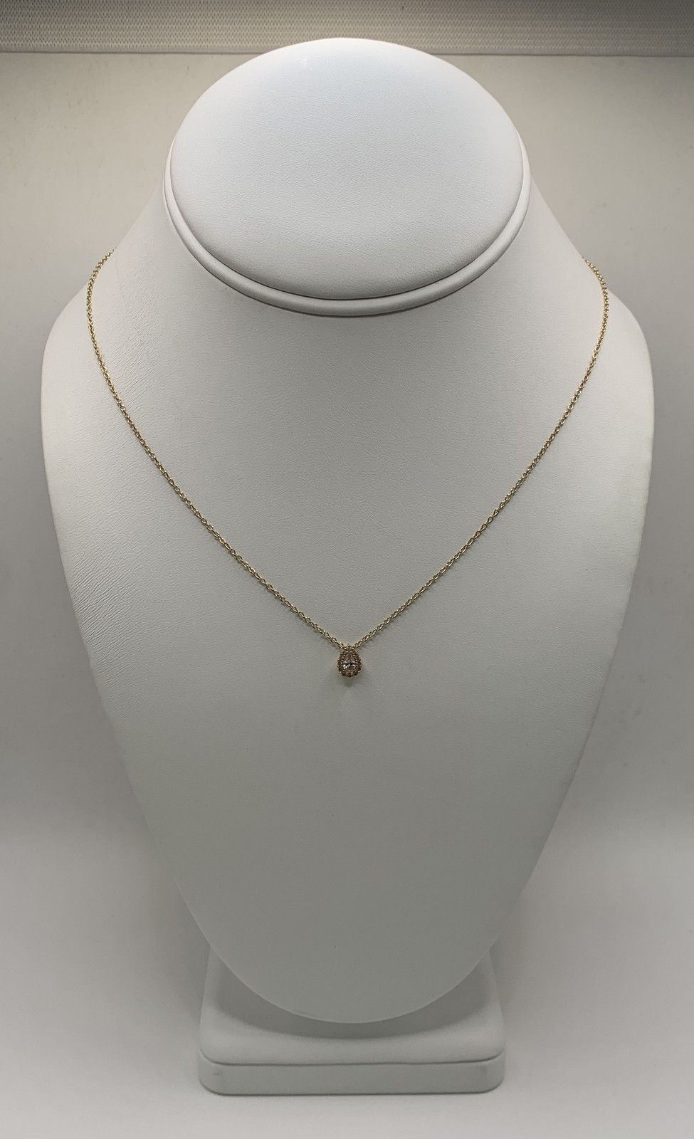 925 Silver Pear Cut Cubic Zirconia CZ Halo Pendant Necklace 18″ 2.0g