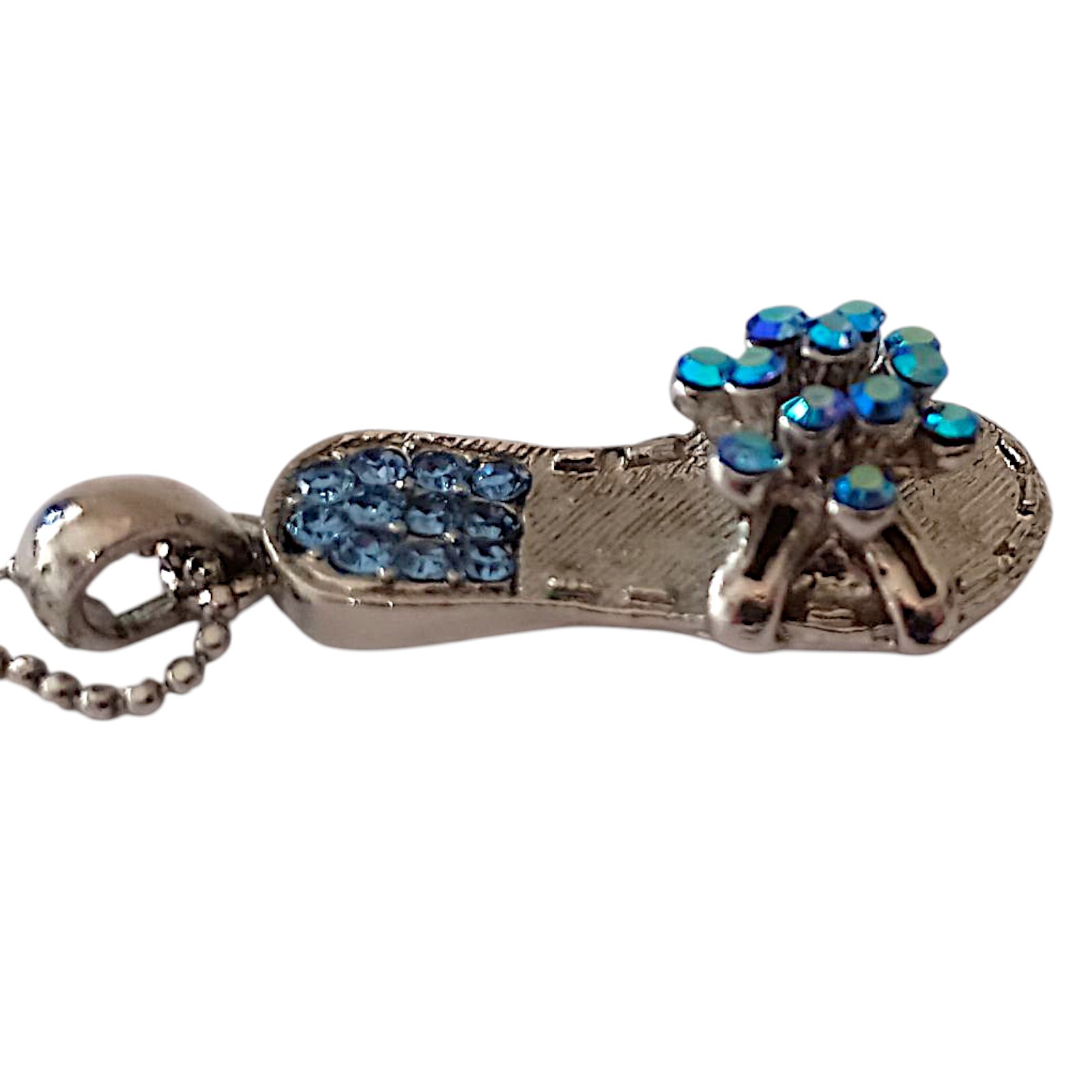 Vtg Blue Rhinestone Flip Flop Pendant Necklace Beach Coastal Y2K Silver Tone
