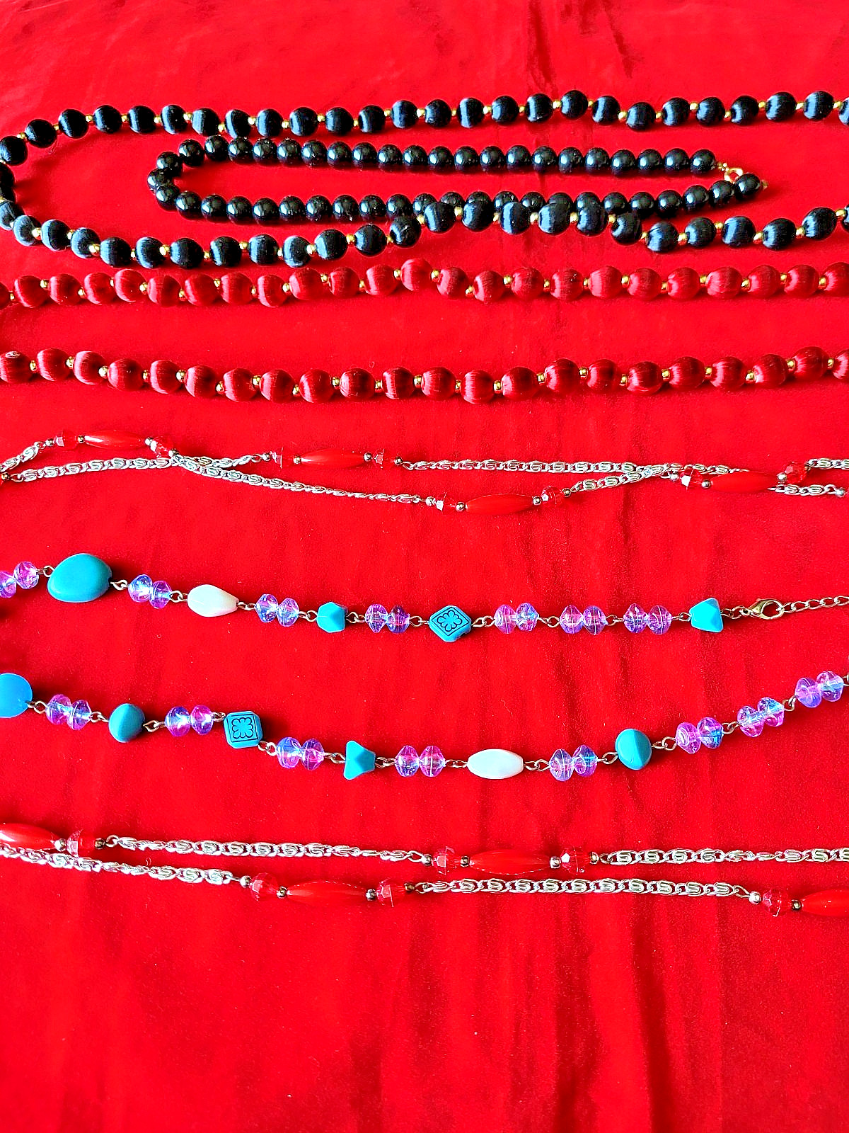 Lot of 5 Beaded Womens Fashion Necklaces w/ Various Material & Lengths-See Desc.